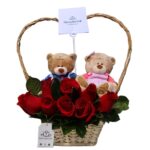 Eterno Amor 8 rosas + pareja de ositos