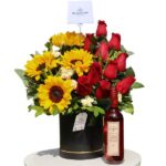 Box 4 Girasoles + 10 Rosas + vino